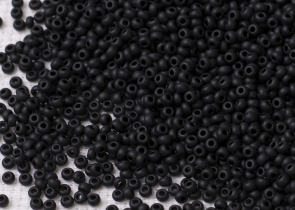 Бисер Чехия круглый 23980 10/0 50г черный матовый